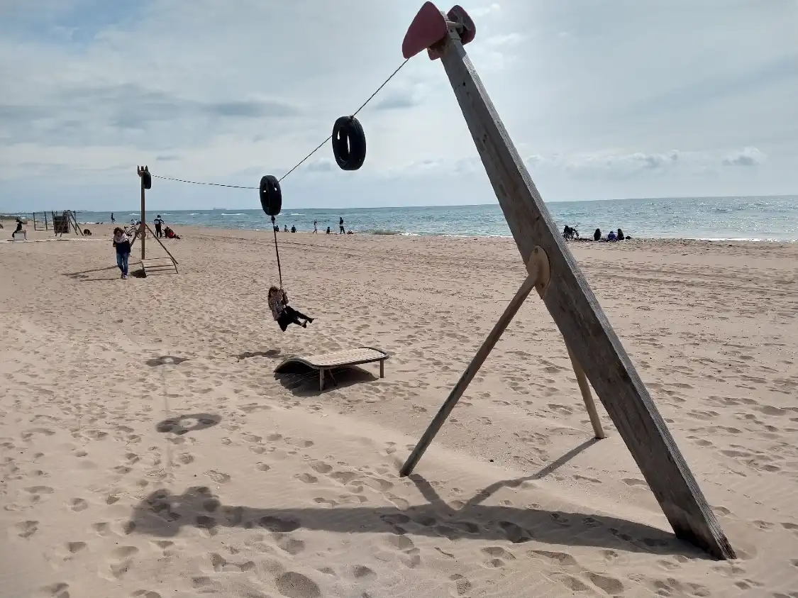 Hotels near Platja de Can Camins