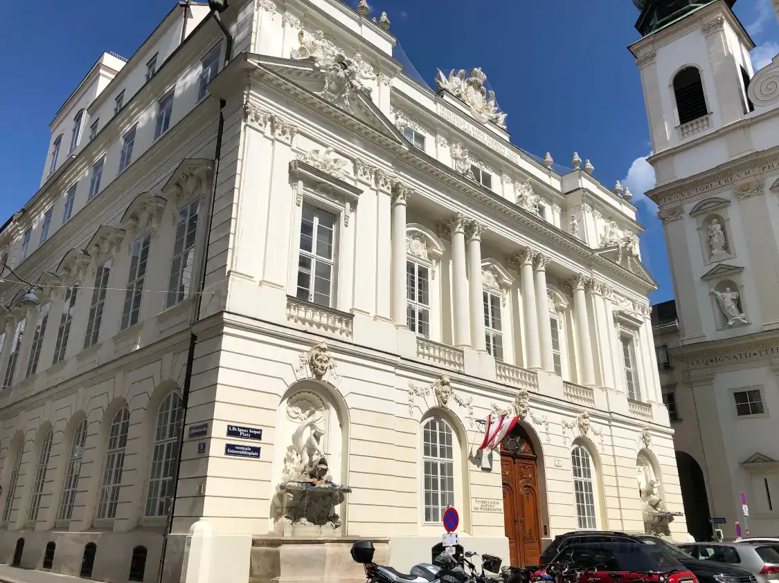 Hotel in zona Accademia delle Scienze