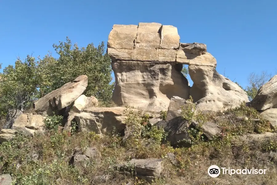 La Roche Percee Provincial Historic Site