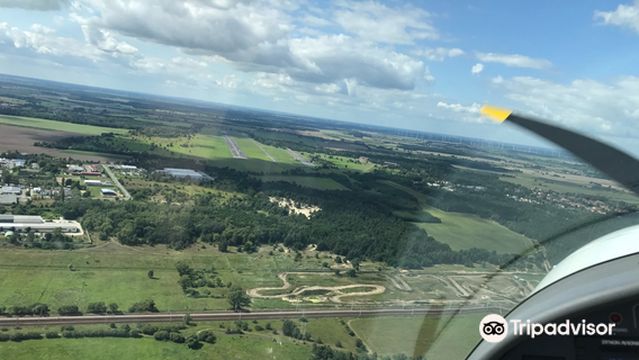 Flugschule Born-2-Fly