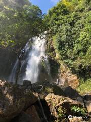 Chaloem Phra Kiat Ro Kao Waterfall