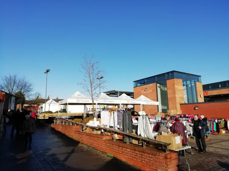 Hotels in Neston