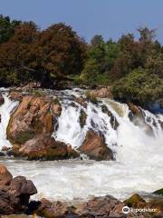 Tad Somphamit Waterfalls