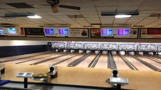 Logan Lanes