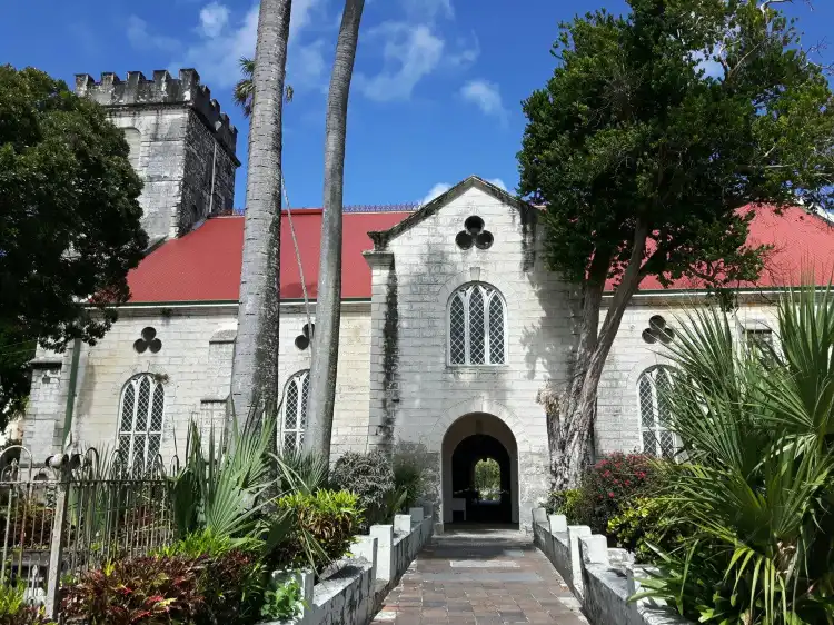 Hotel dekat St. Michael's Cathedral