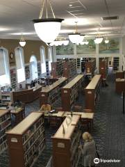 The Smithtown Library - Smithtown Building