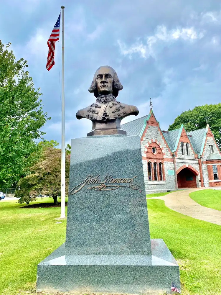 Hotels near Quincy Historical Society & Museum