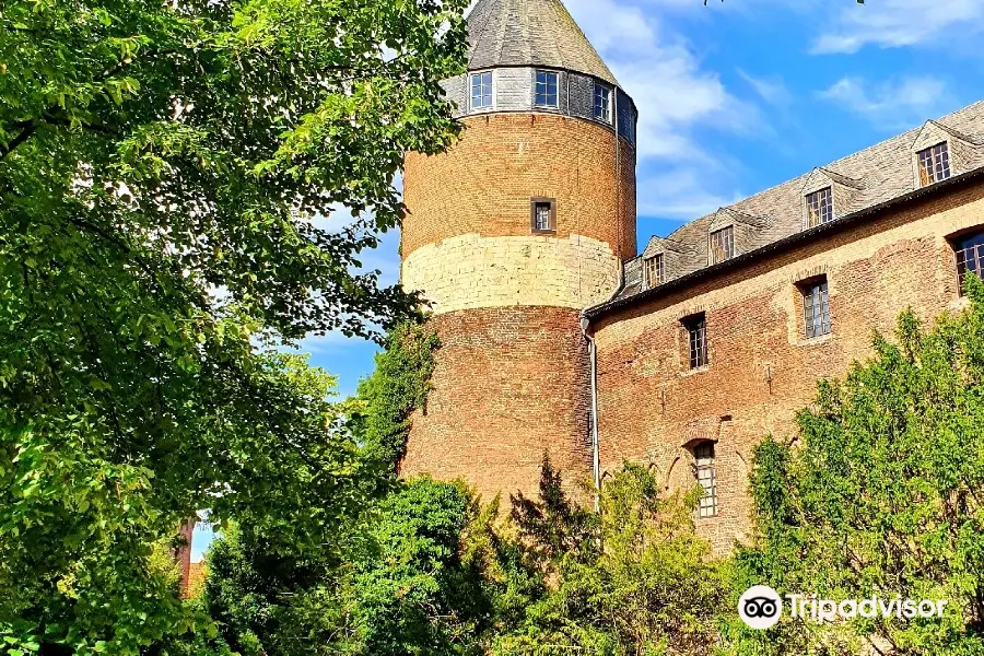 Bruggen Castle