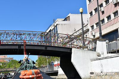 Ponte Lacos de Amizade