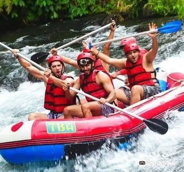 Rafting Sahabat Air