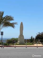 Santa Monica Statue