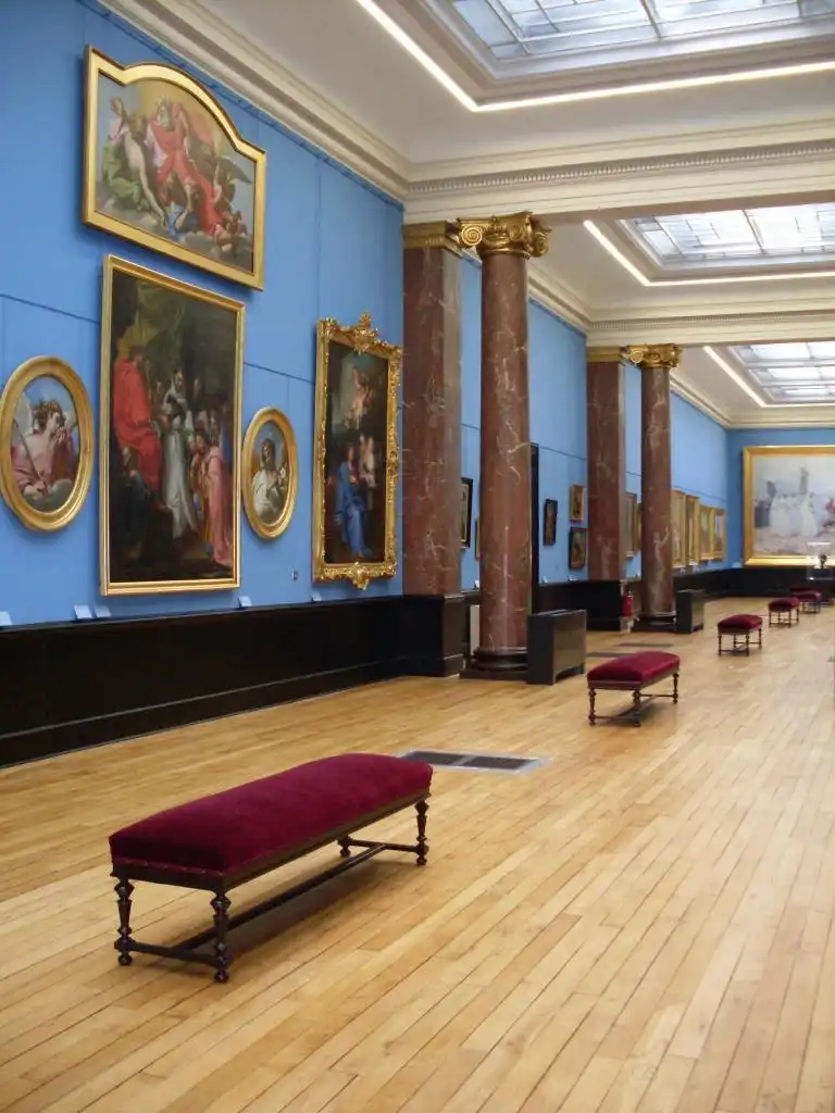 Hotels near Musee des Beaux-Arts Et D'archeologie