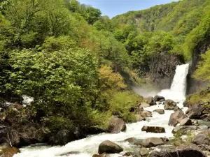 Naena Waterfall