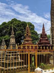 Mongkol Serei Kien Khlean Pagoda