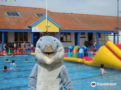 Stonehaven Heated Open Air Swimming Pool