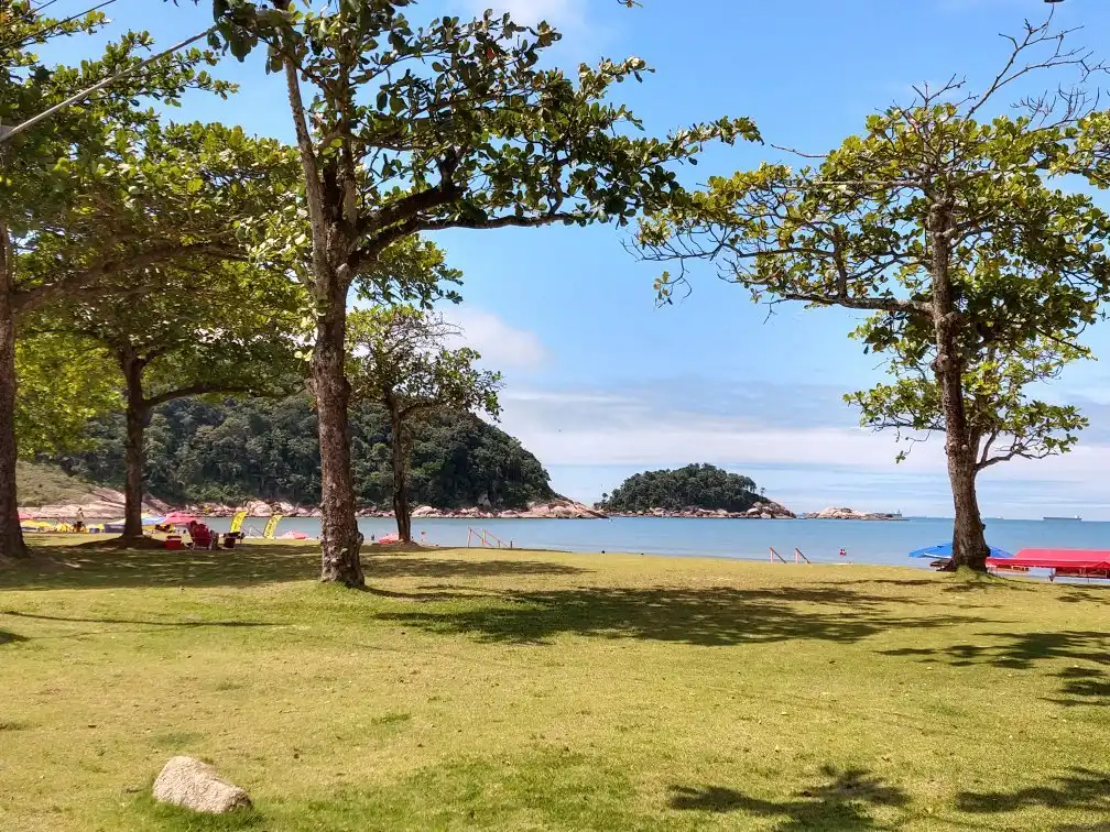 Hotels near Praia do Guaiuba