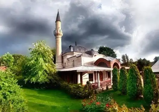 Hotels near Dar-ul Hadis Camii