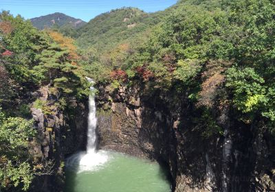 JaeIn Waterfall