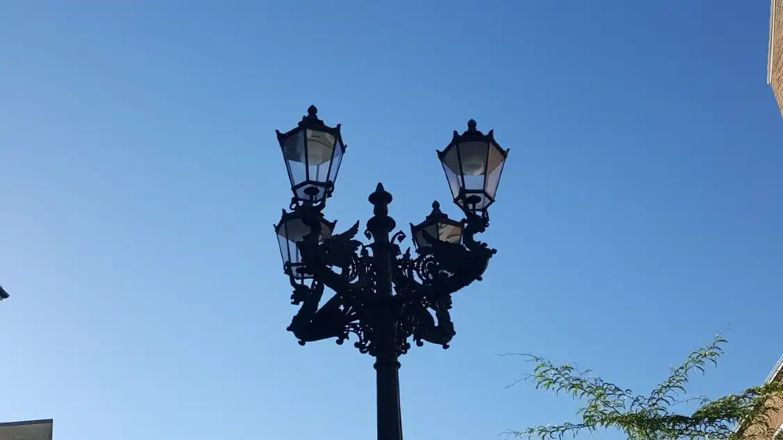 Hotels near Brunnen am Alten Markt