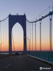 Claiborne Pell Newport Bridge