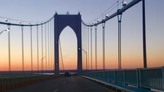 Claiborne Pell Newport Bridge