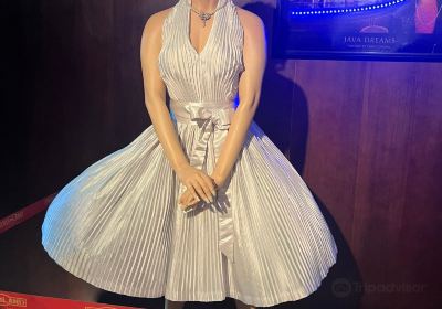 Dreamland Wax Museum
