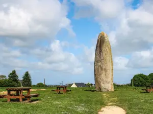 Menhir du Champ Dolent