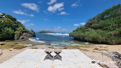 Slili Beach