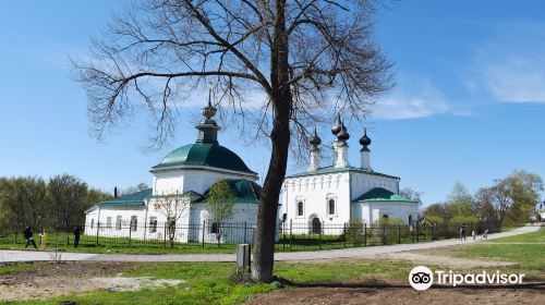 Church of the Entry into Jerusalem and Pyatnitskaya Church