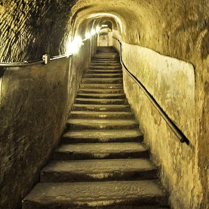 4_Underground Naples