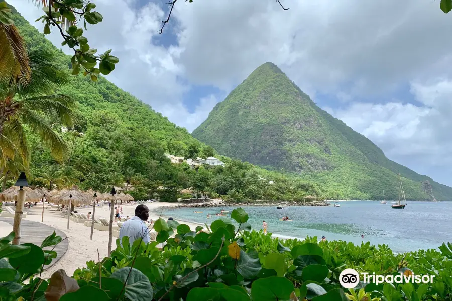 Jalousie Plantation Beach