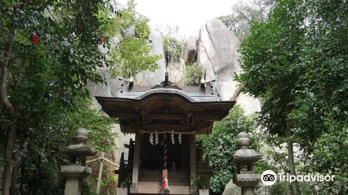 Koshikiiwa Shrine