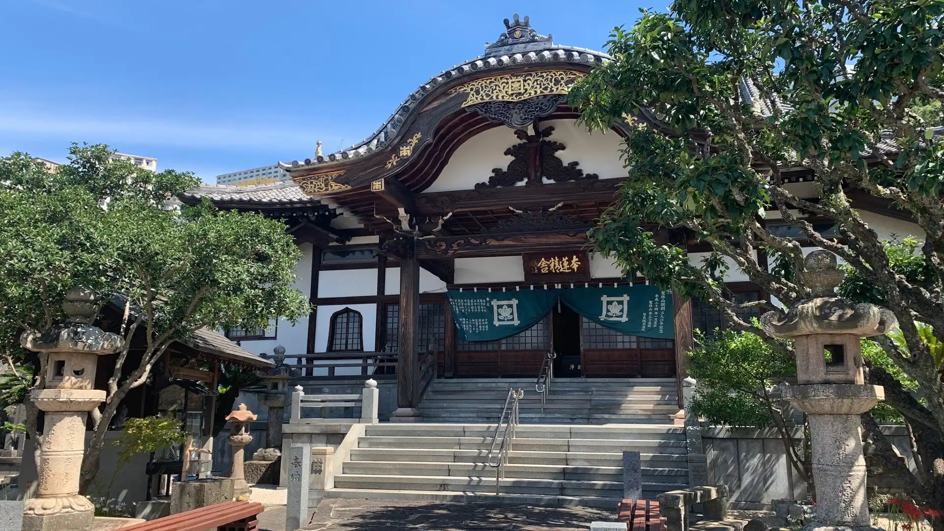 Hotels near Shorinzan Honrenji Temple