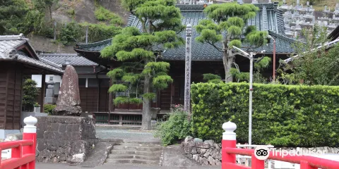 慶龍寺