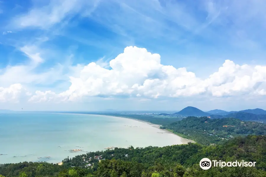 Tanjung Bajau Beach