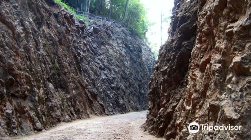 ช่องเขาขาด พิพิธภัณฑสถานแห่งความทรงจำ