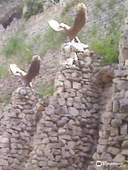 Castillo Monte Líbano - Monumento A La Paz