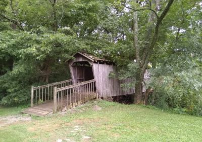 Lincoln Homestead State Park - Museum/Cabins