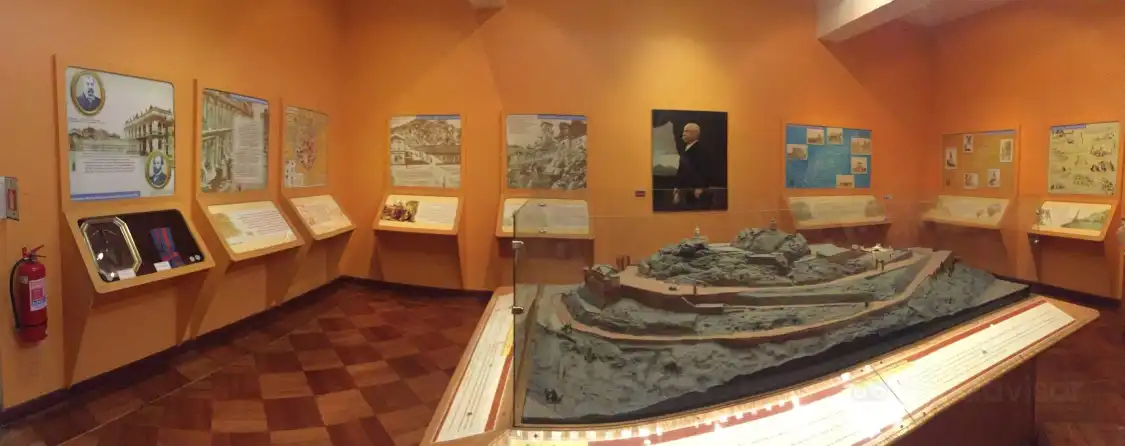 Hotels near Museo Nacional Benjamin Vicuna Mackenna