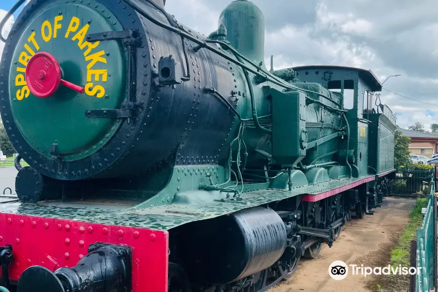 Railway Pioneers Of Parkes (Locomotive 3075)