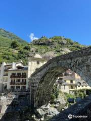 Il ponte romano di Pont-Saint-Martin