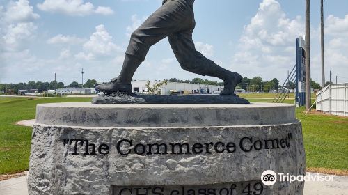 Mickey Mantle Memorial Statue