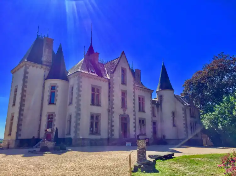 Hôtels à : Bressuire