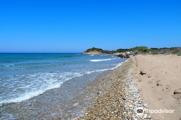 Halikounas Beach