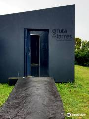 Gruta das Torres