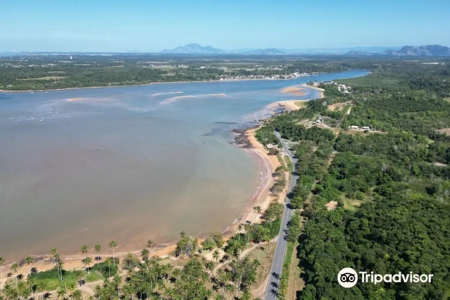 Praia de Coqueiral