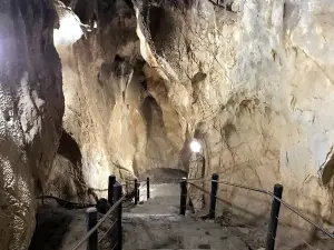 Furen Limestone Cave