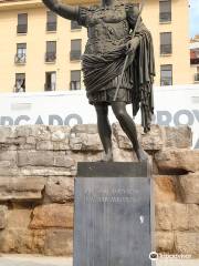 Estatua de Gaius Julius Caesar Augustus