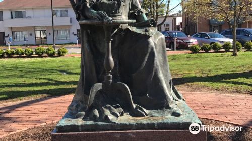 Hazel Miner Monument