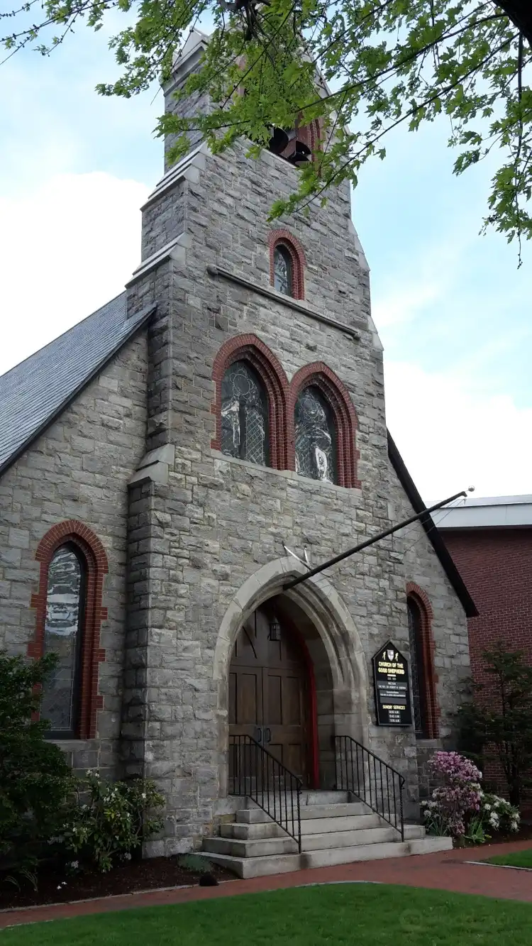 Hotels near Church of the Good Shepherd